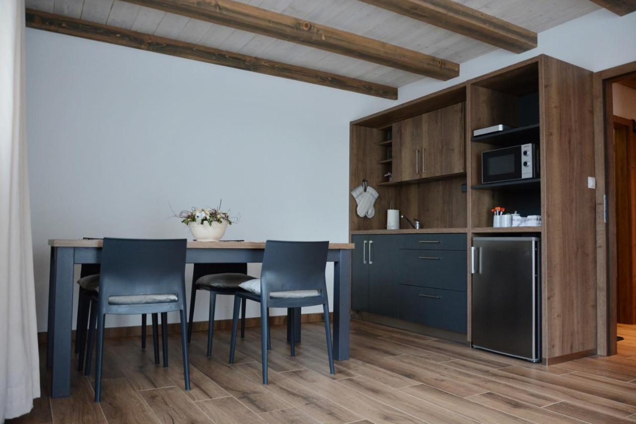 Apartmány POCO LOCO Pec pod Sněžkou Exteriér fotografie